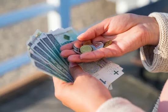Jak Obliczyć Świadczenia z Funduszu Zdrowotnego dla Nauczycieli? Kompletny Przewodnik
